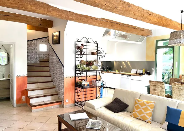 La Maison De Sarah * Sérignan